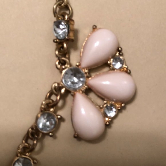 Francesca’s Collection Necklace- Pale Pink - Picture 2 of 4